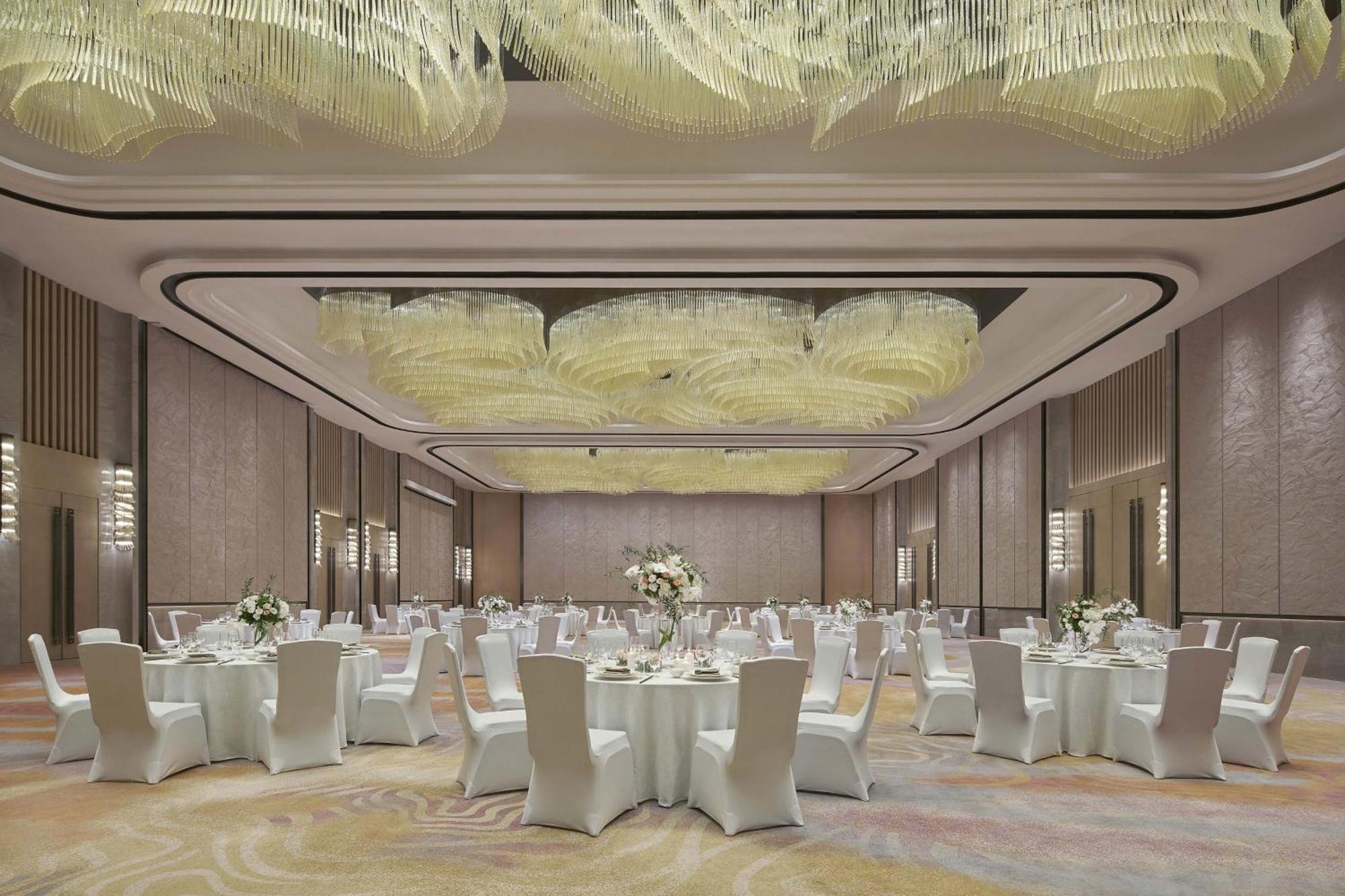 Four Points By Sheraton Guiyang, Huaxi Γκουϊγιάνγκ Εξωτερικό φωτογραφία
